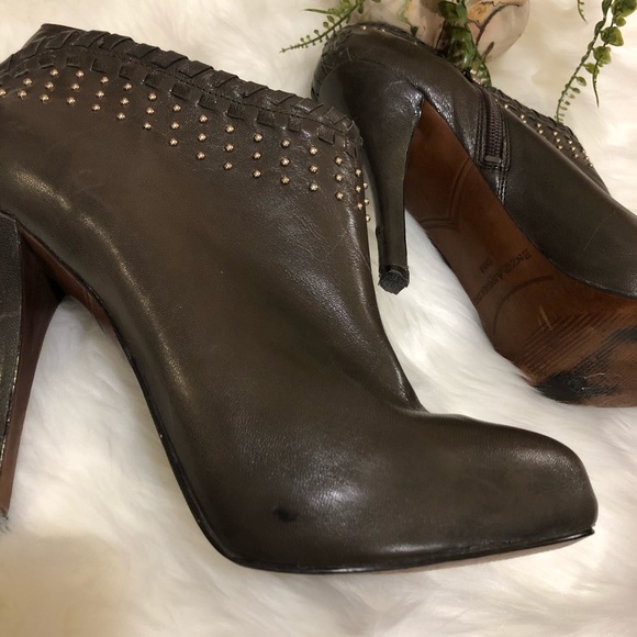 Enzo Angiolini Taupe Ankle Boot - Picture 4 of 7